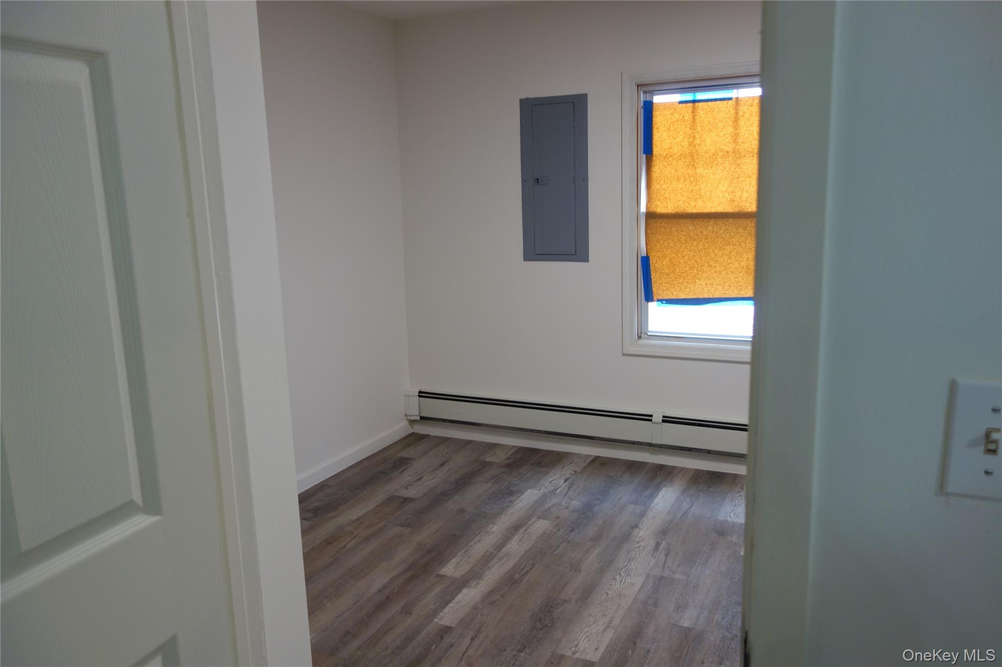 #13 photo, 664 Bryant Street, Westbury , NY 11590