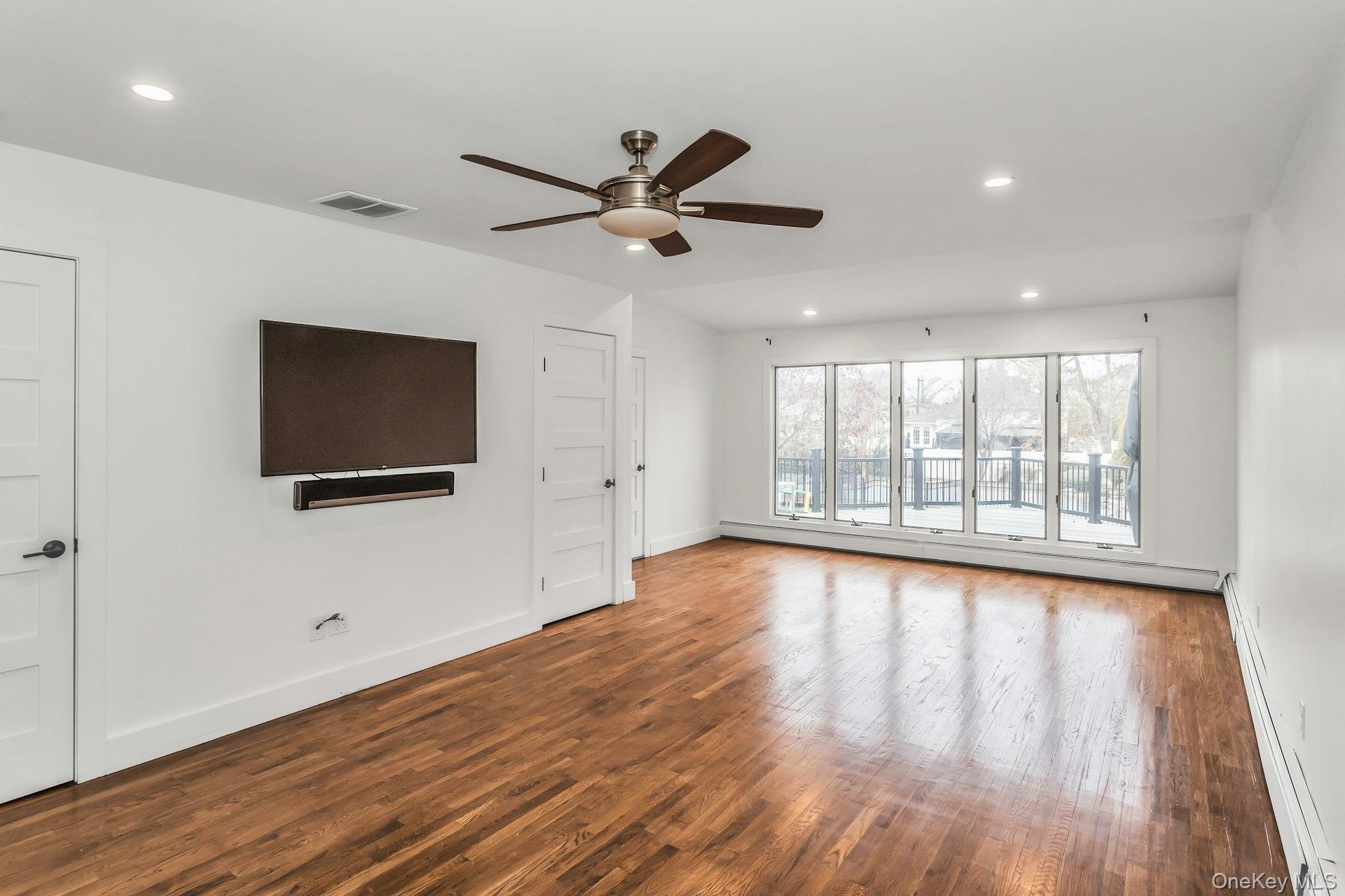 #9 photo, 1815 Cynthia Lane, নাসাউ কাউন্টি Merrick , NY 11566