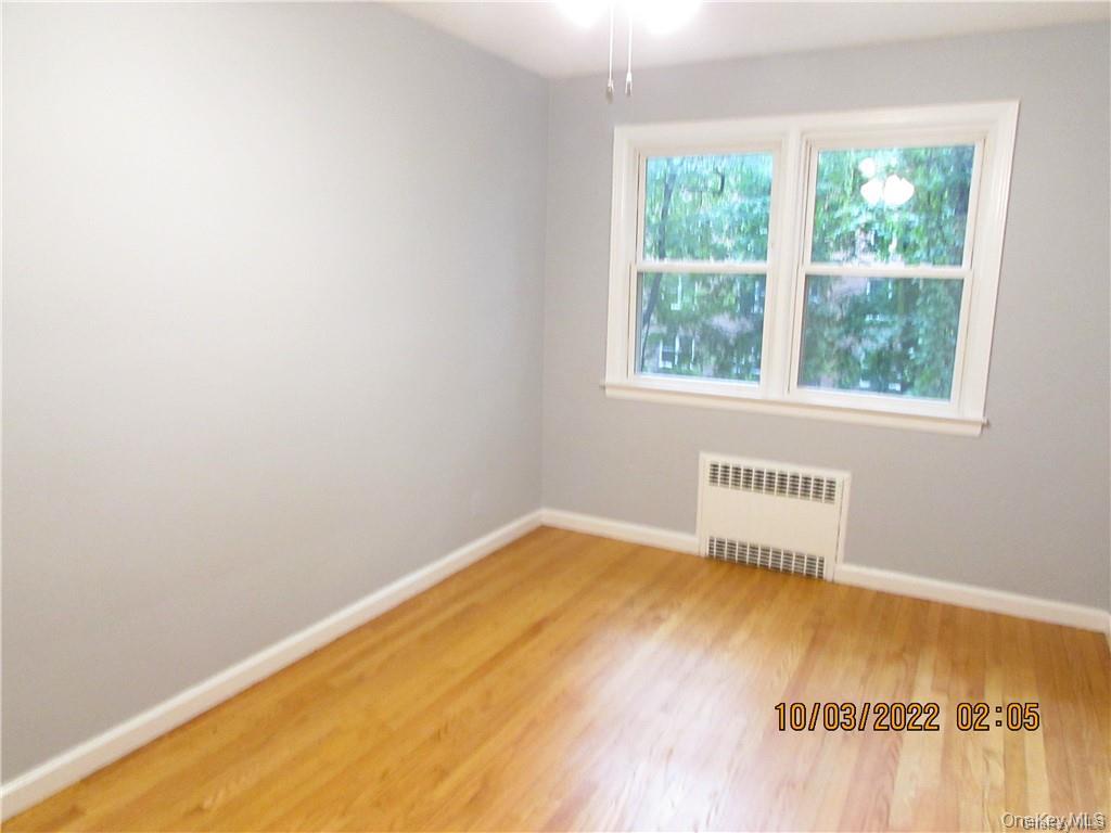 #11 photo, 82 Laurel Place, Yonkers , NY 10704