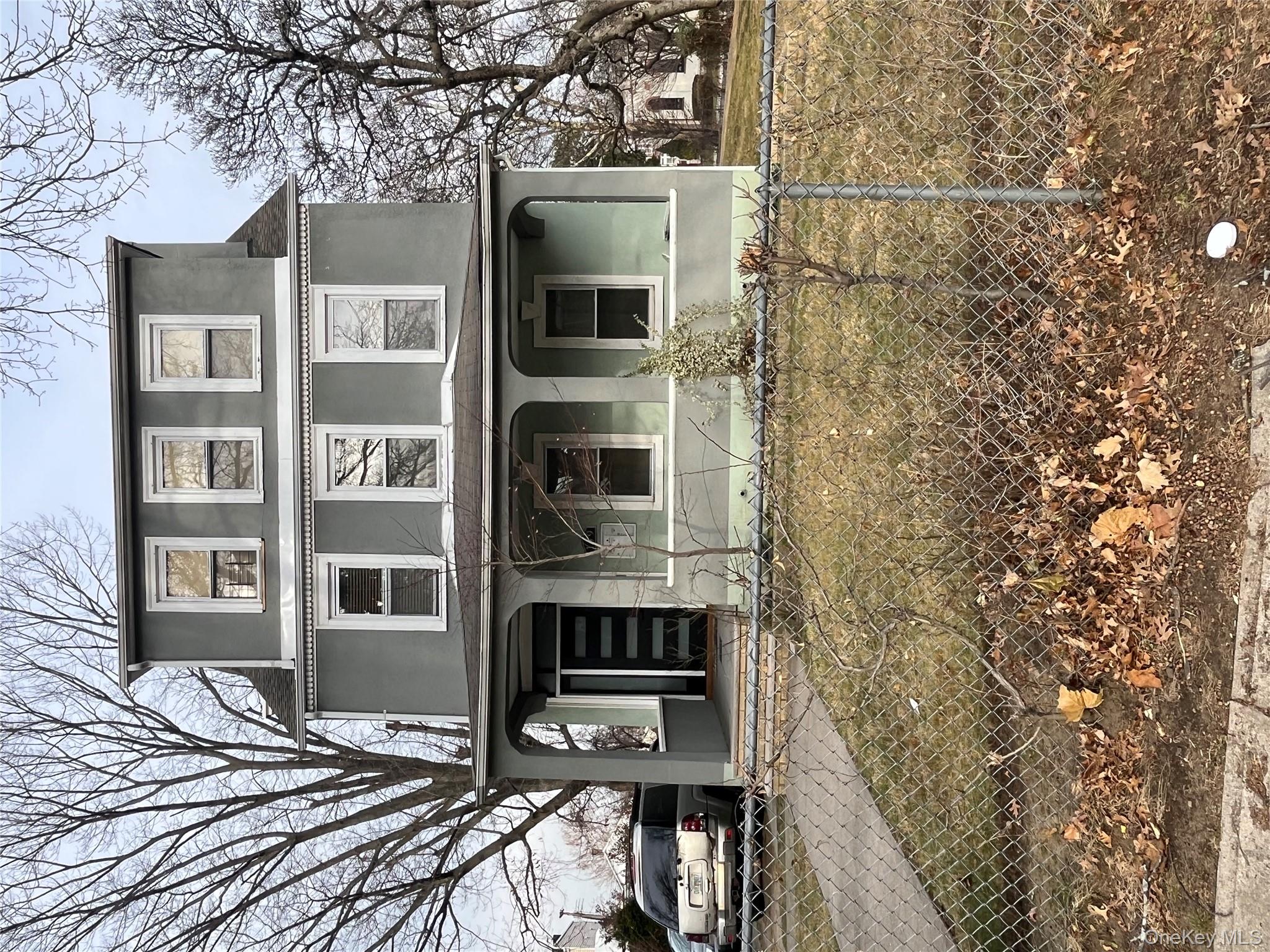 #20 photo, 149 W Kingsbridge Road, Mount Vernon , NY 10550