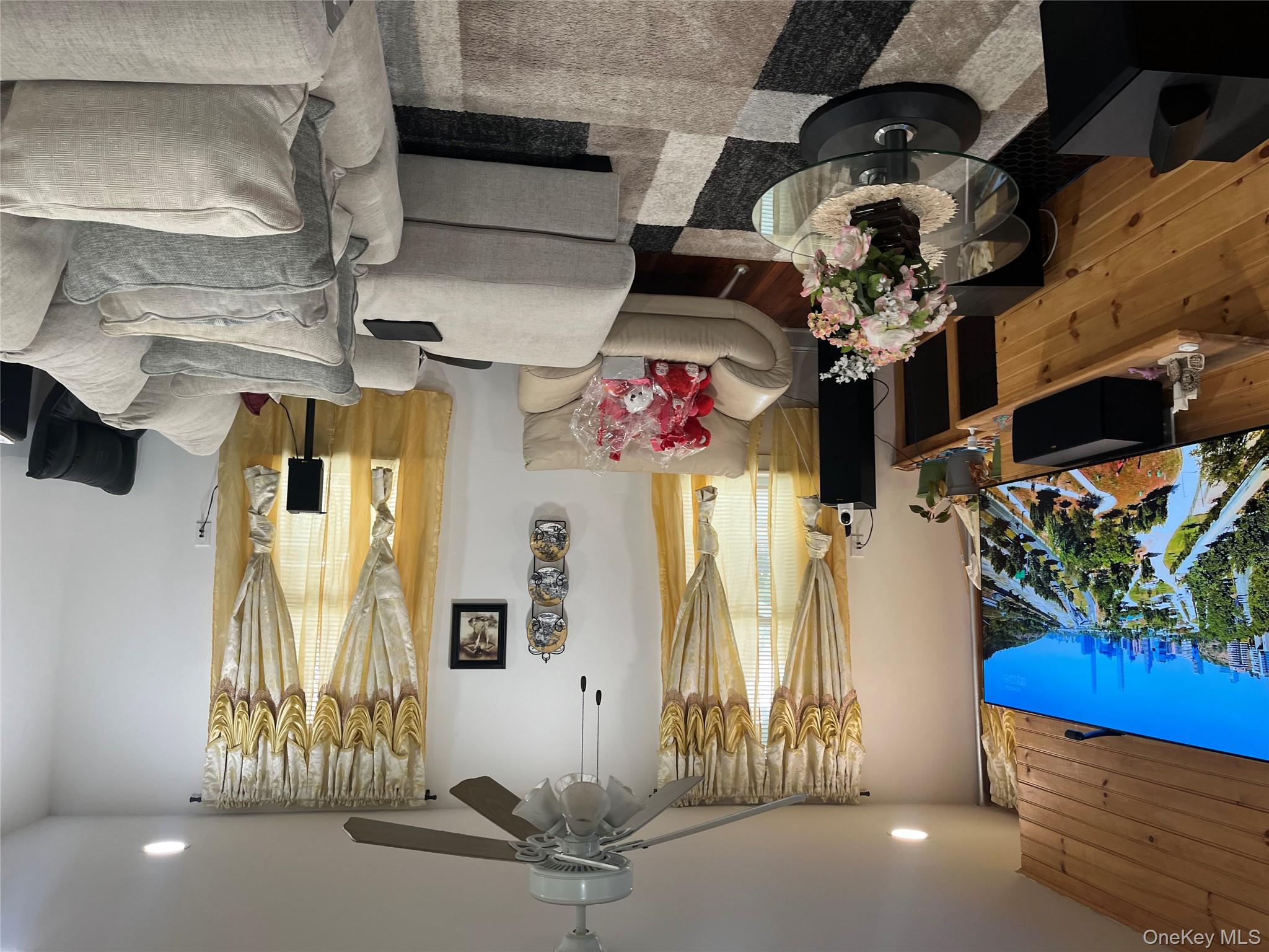 #4 photo, 149 W Kingsbridge Road, Mount Vernon , NY 10550