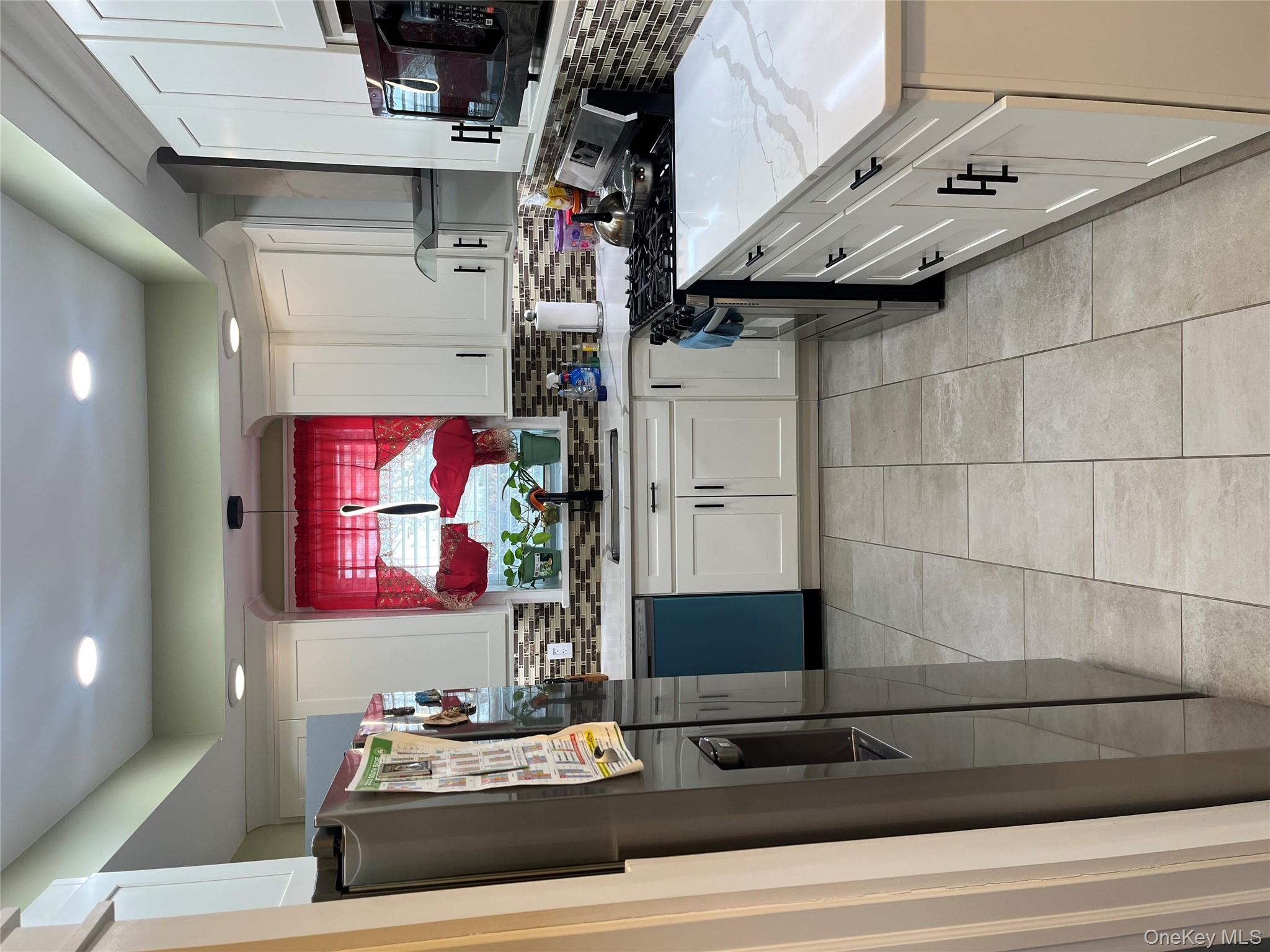 #7 photo, 149 W Kingsbridge Road, Mount Vernon , NY 10550