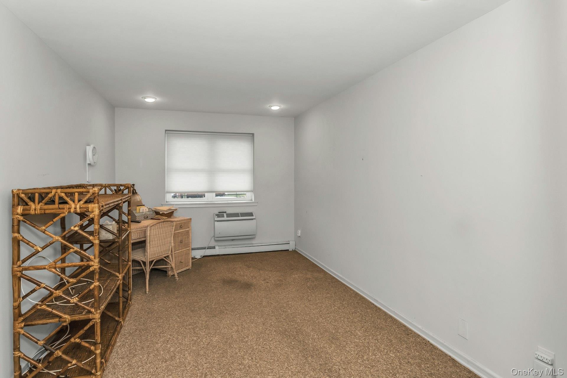 #13 photo, 12 Florence Avenue, নাসাউ কাউন্টি Freeport , NY 11520