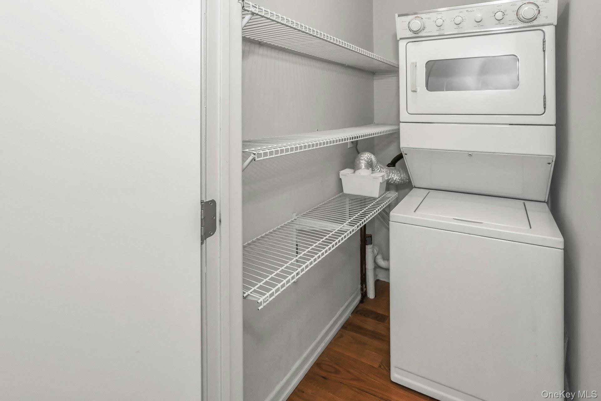 #19 photo, 12 Florence Avenue, নাসাউ কাউন্টি Freeport , NY 11520