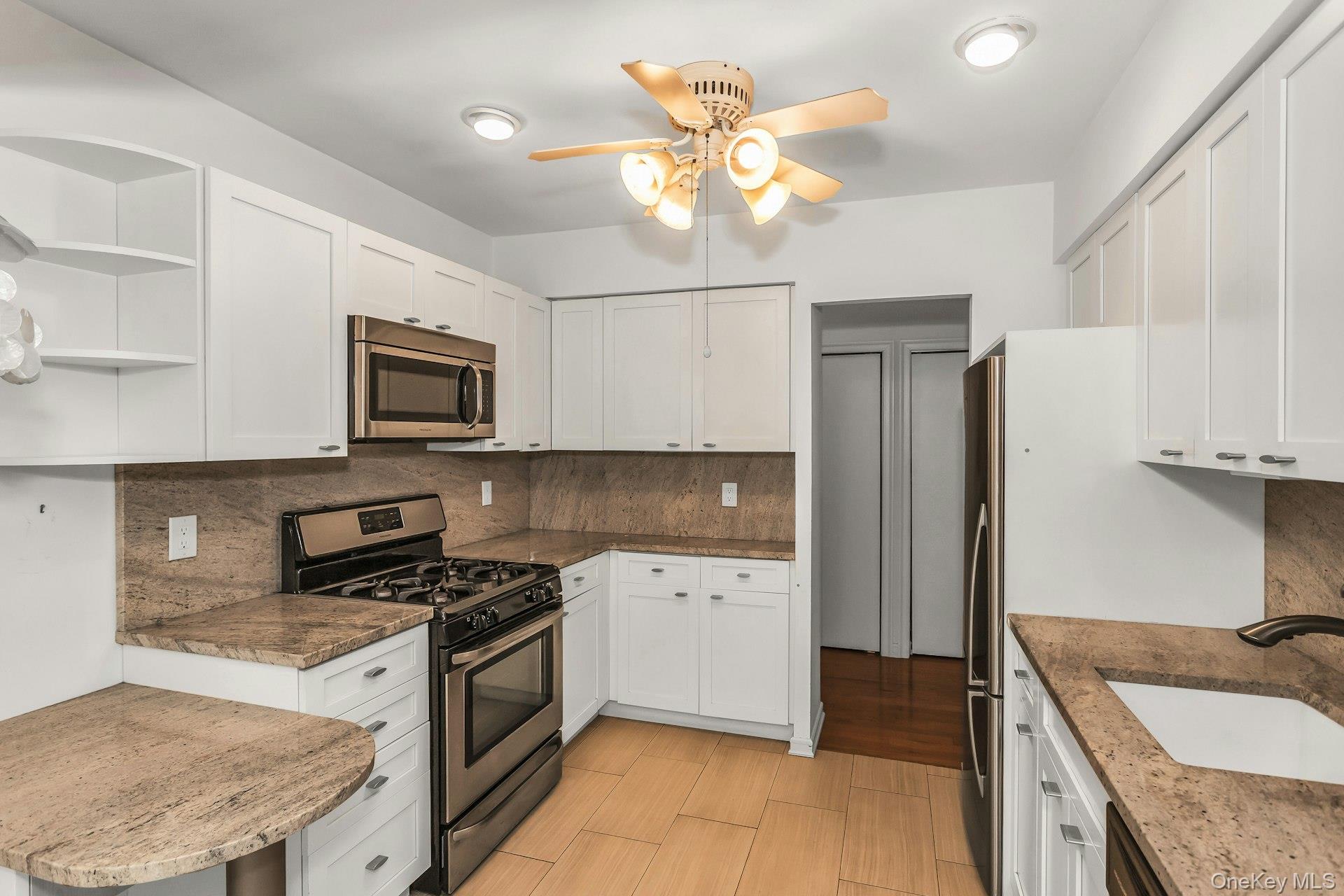 #2 photo, 12 Florence Avenue, নাসাউ কাউন্টি Freeport , NY 11520