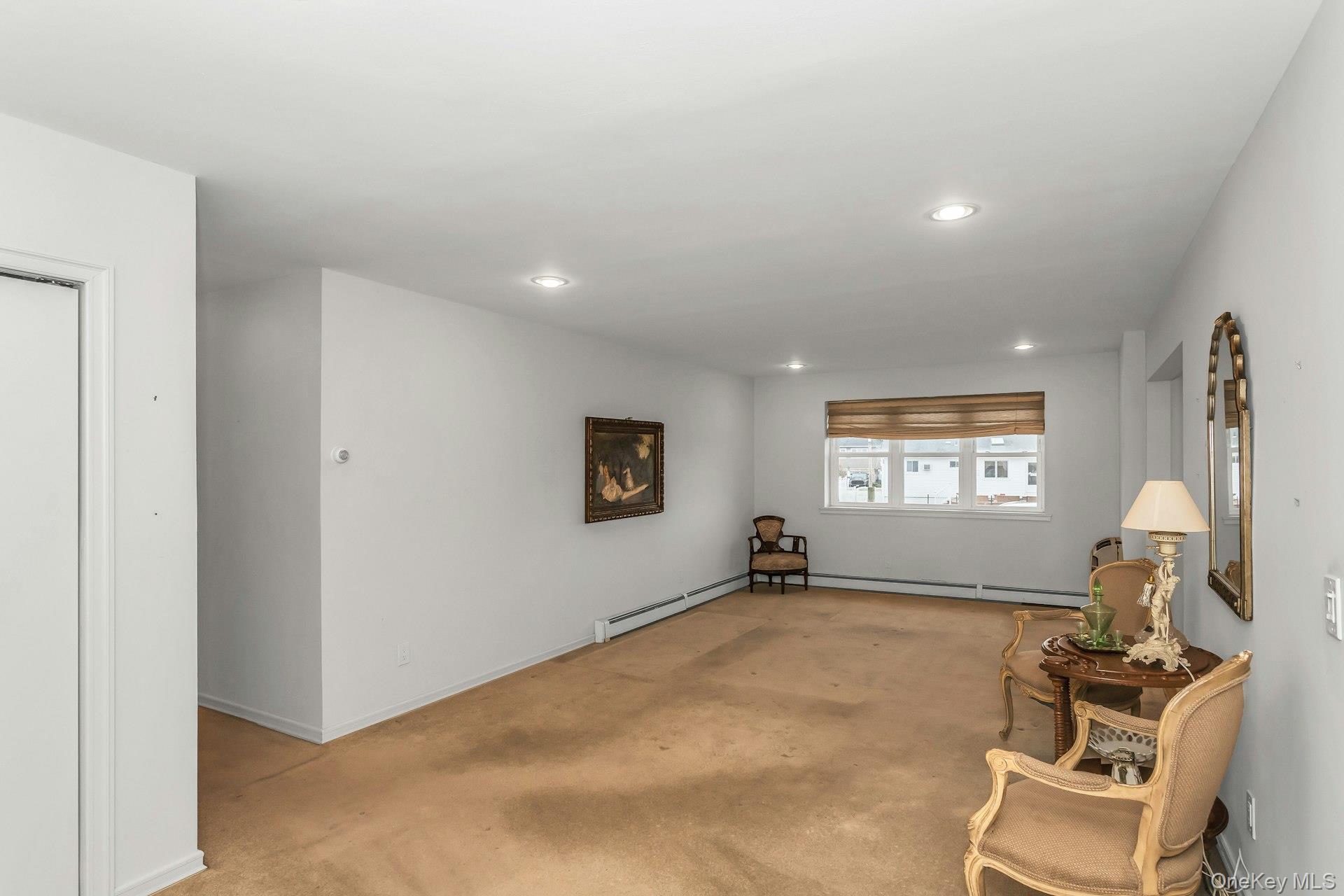 #7 photo, 12 Florence Avenue, নাসাউ কাউন্টি Freeport , NY 11520