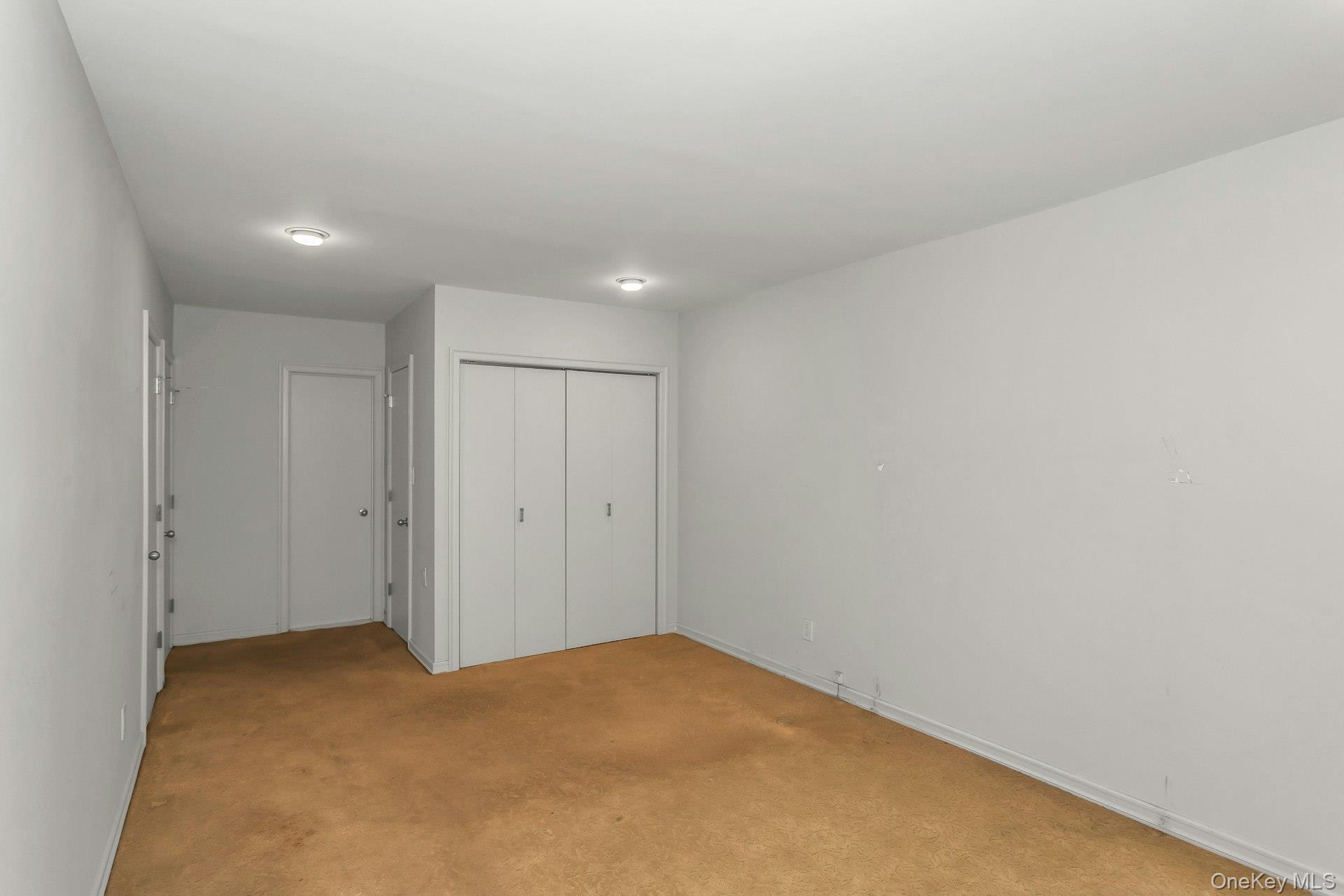 #9 photo, 12 Florence Avenue, নাসাউ কাউন্টি Freeport , NY 11520