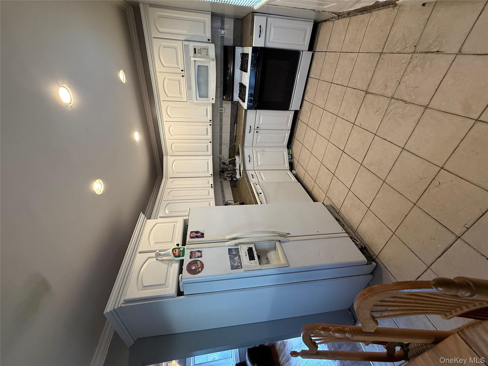 #4 photo, 152 Gracie Drive, North Babylon , NY 11703