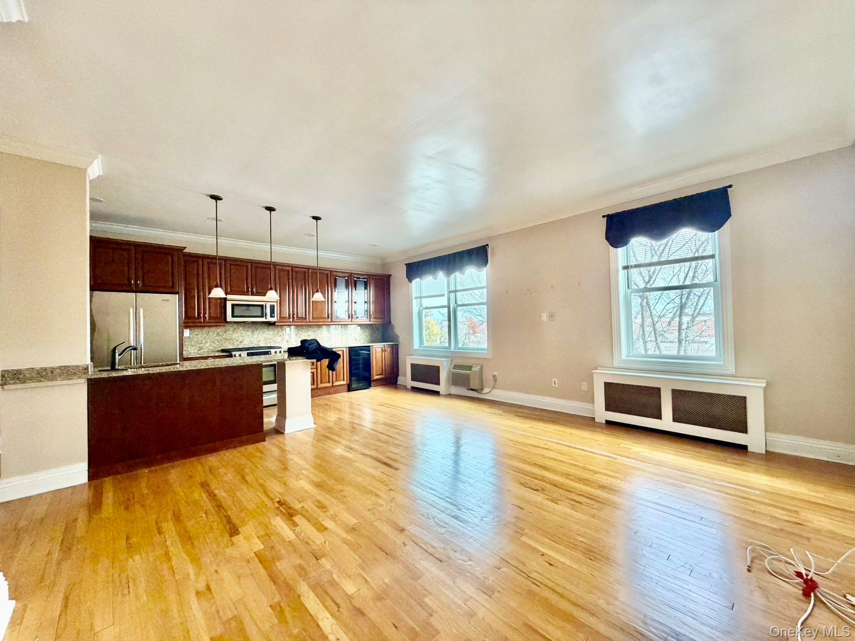 #10 photo, 111 7th Street, নাসাউ কাউন্টি Garden City , NY 11530