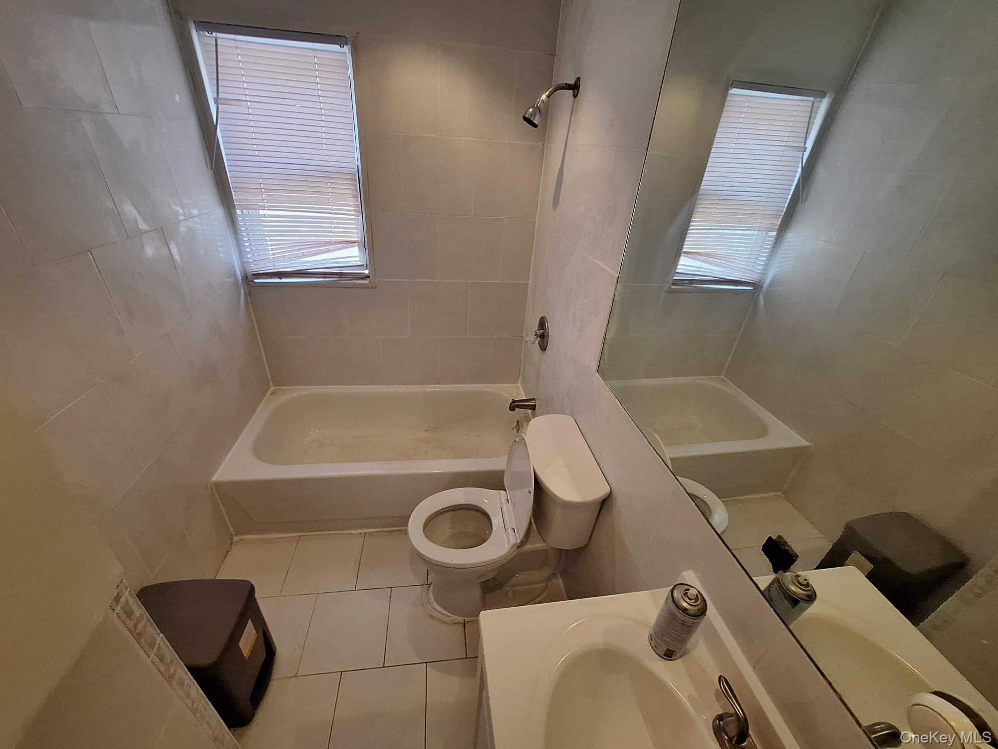 #12 photo, 9043 170th Street, কুইন্‌স Jamaica , NY 11432