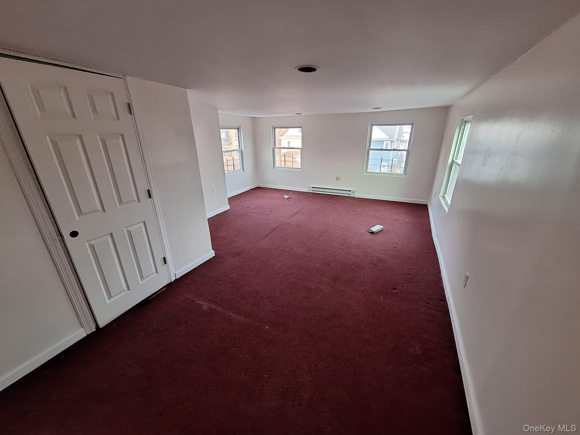 #13 photo, 9043 170th Street, কুইন্‌স Jamaica , NY 11432