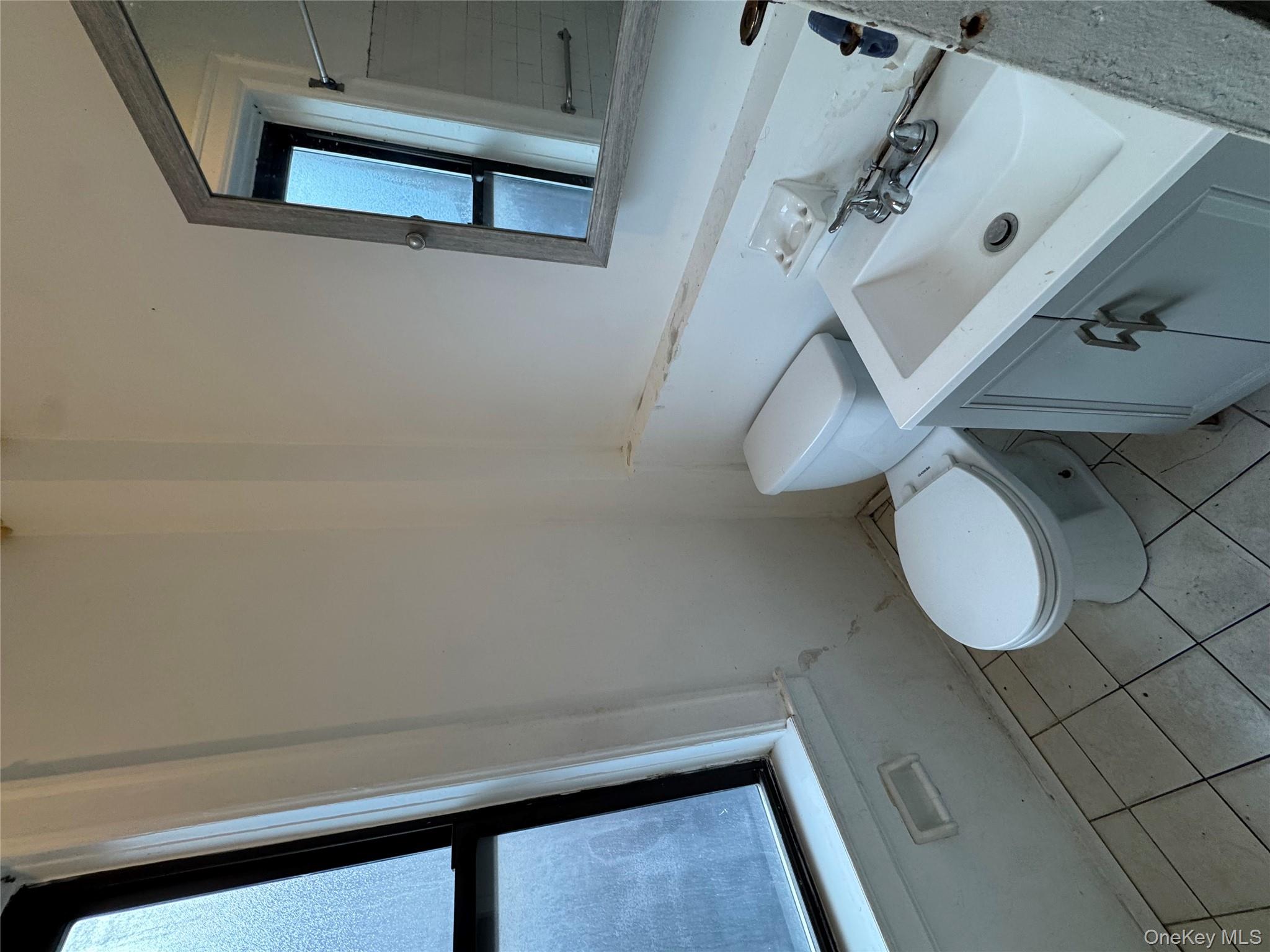 #8 photo, 3307 Junction Boulevard, Jackson Heights , NY 11372