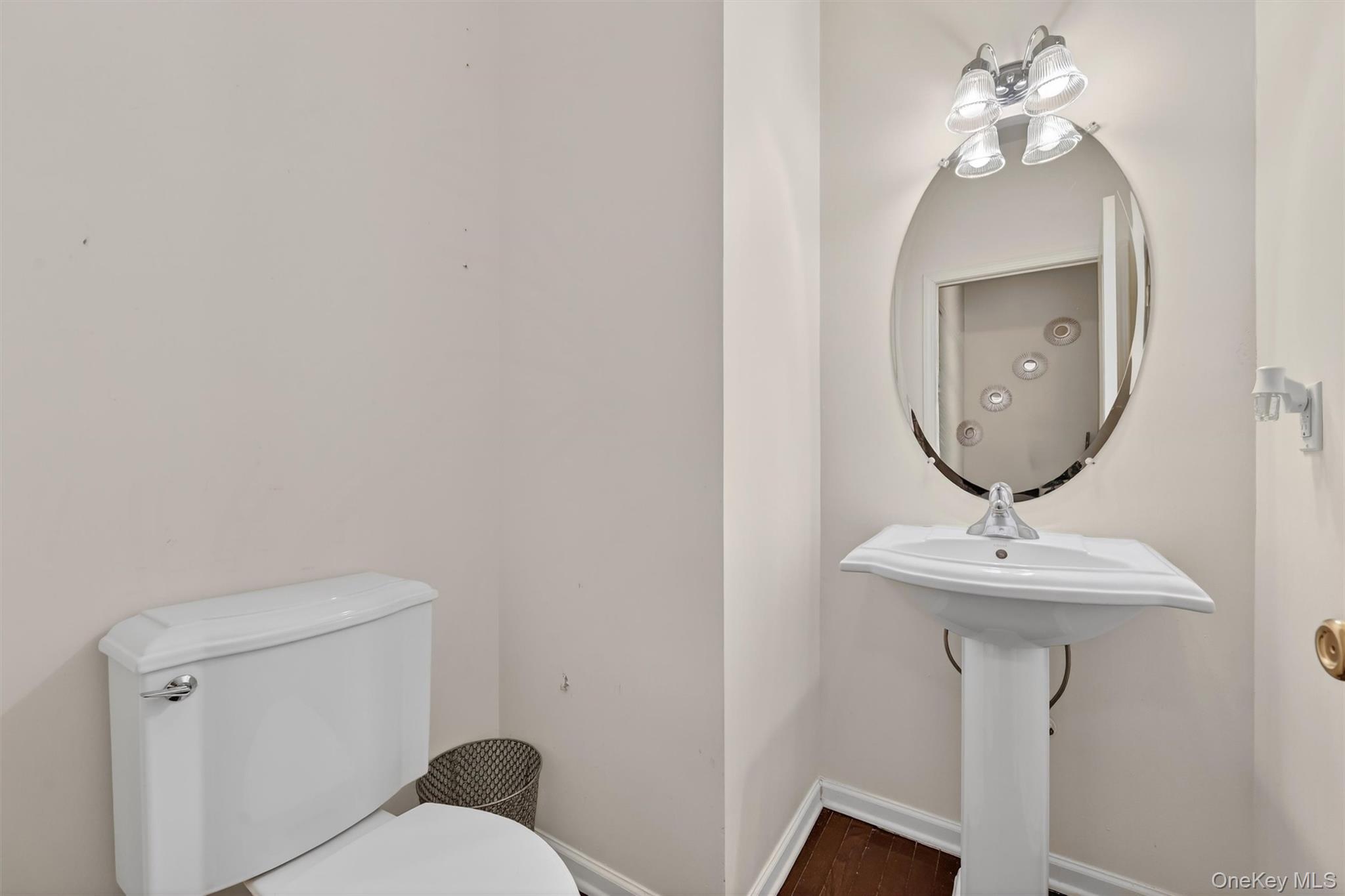 #16 photo, 40 Cornwall Lane, 뉴욕주 Middletown , NY 10940