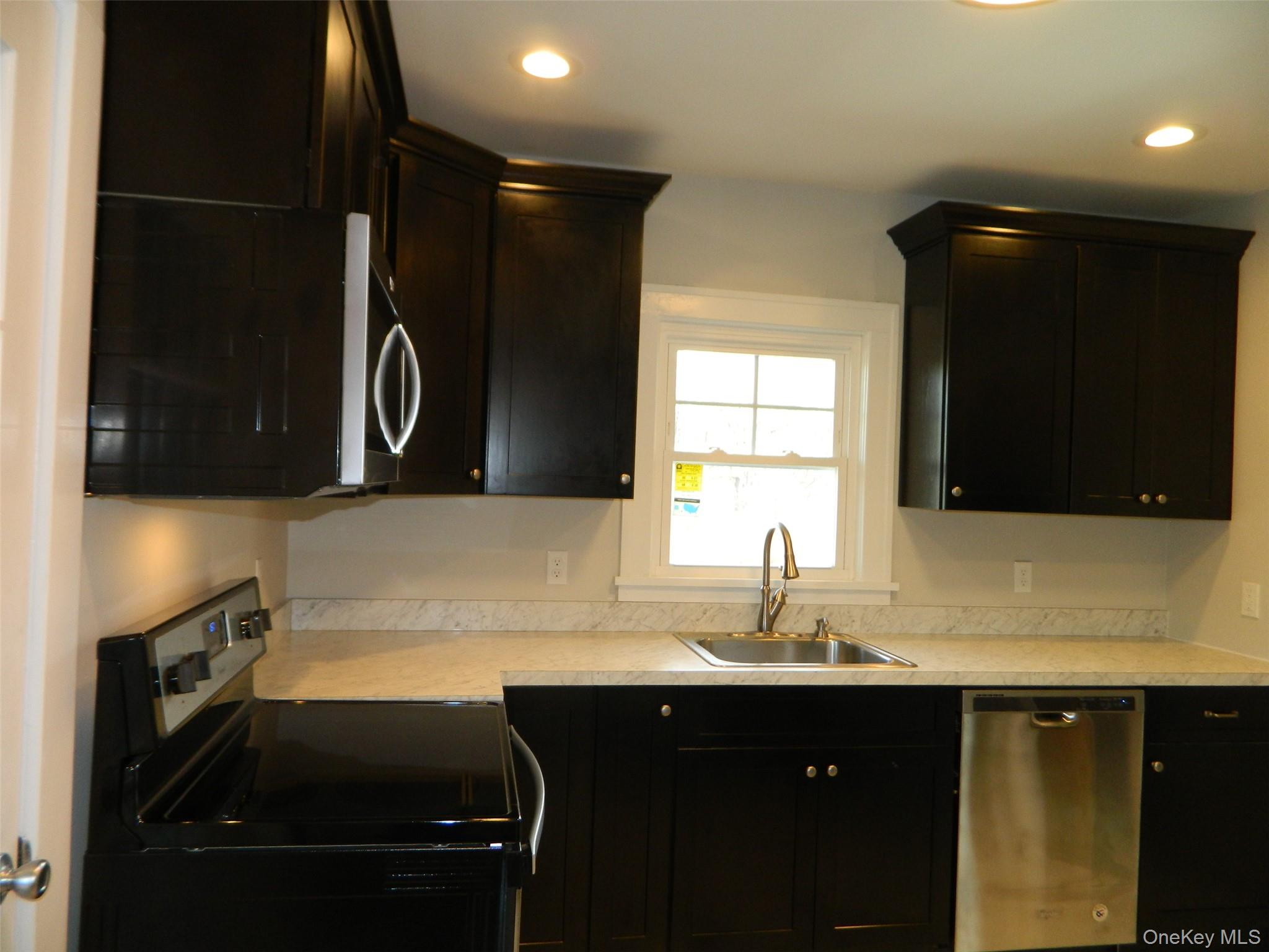 #11 photo, 714 State Route 52, Walden , NY 12586