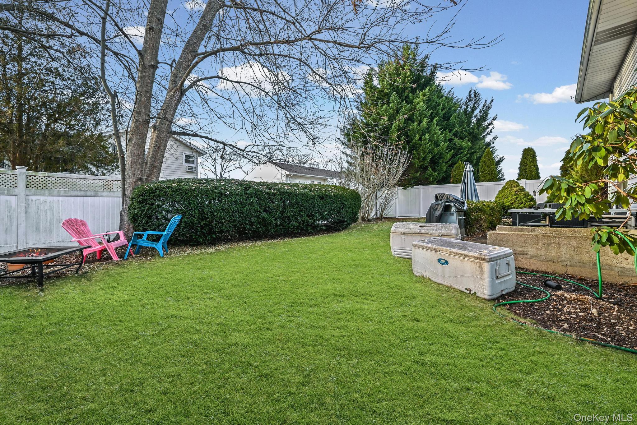 #2 photo, 149 Crestwood Boulevard, מחוז נסאו Farmingdale , NY 11735