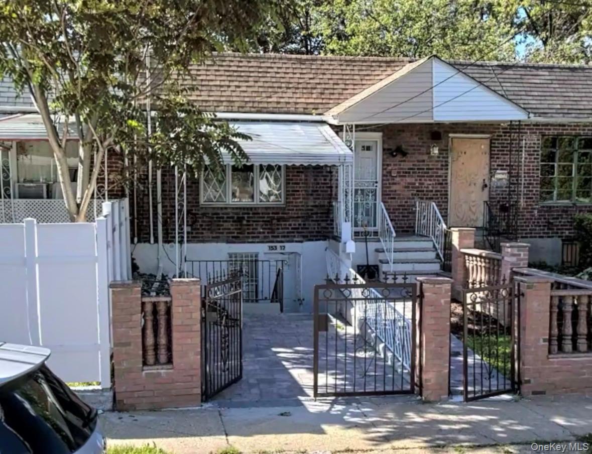 #7 photo, 153-17 111 Avenue, Jamaica , NY 11433