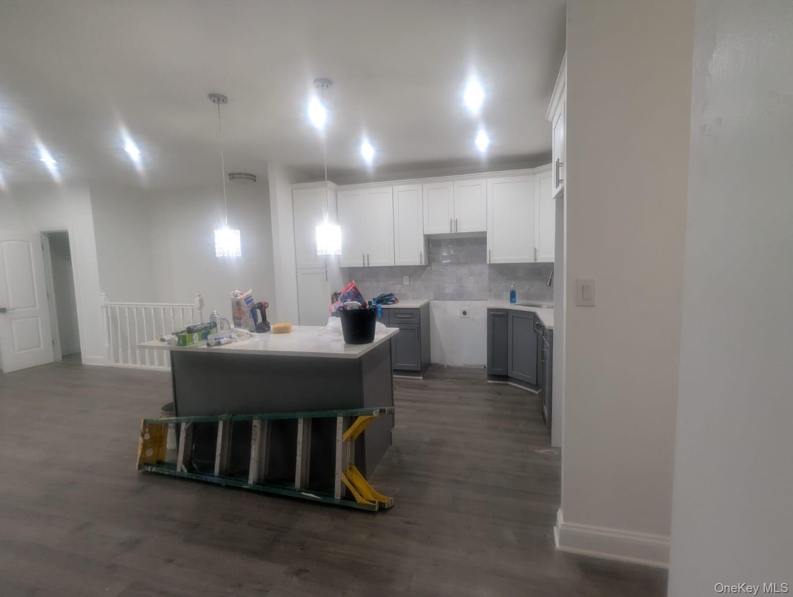 #10 photo, 2323 Mott Avenue, Far Rockaway , NY 11691