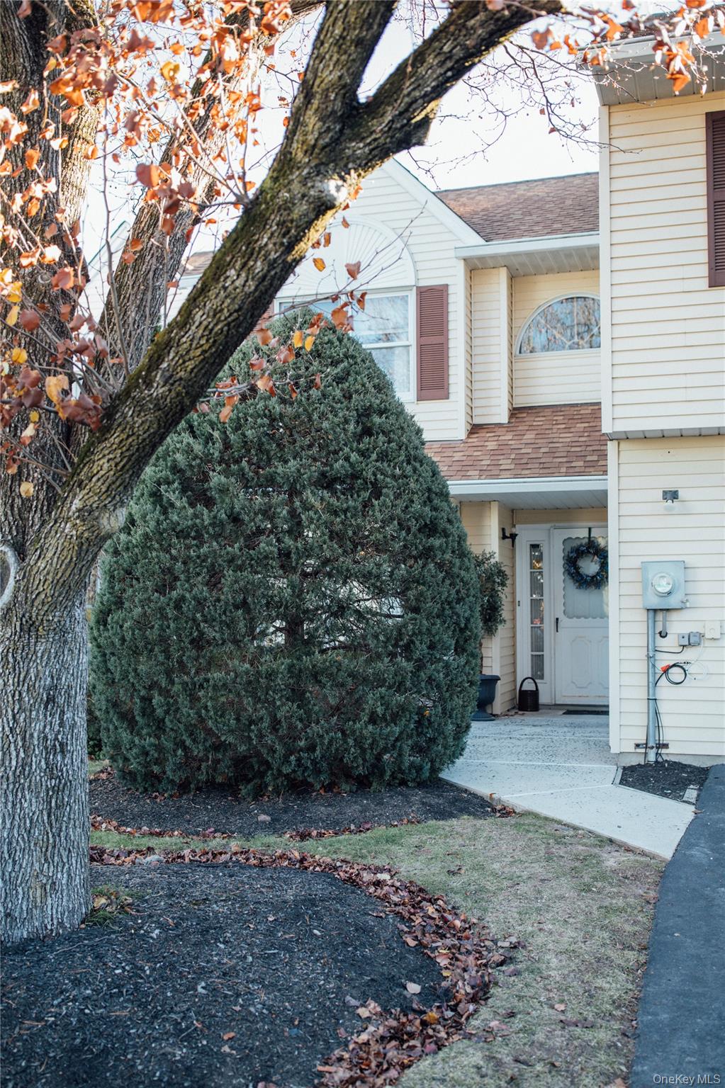 #2 photo, 4 Trevor Lake Drive, Congers , NY 10920