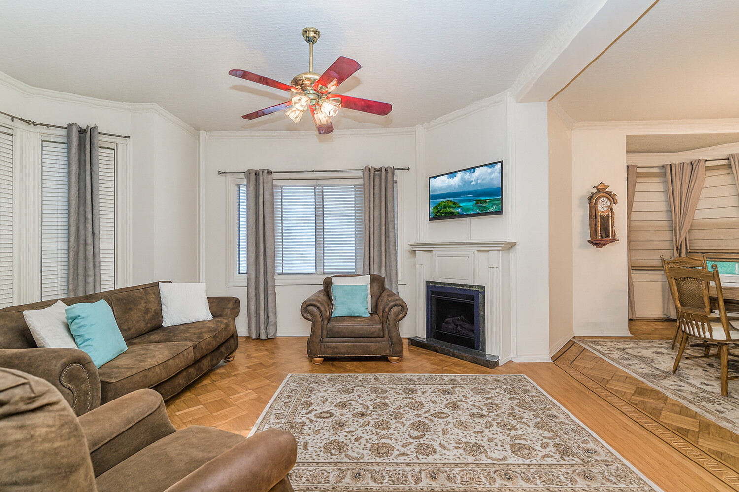 #5 photo, 688 E 4TH Street, 肯辛頓 Kensington , NY 11218