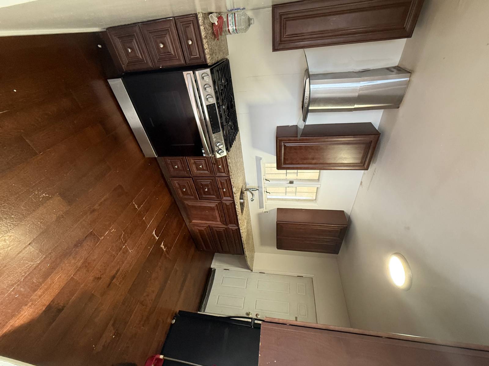 #2 photo, 1722 Hunt avenue, #1fl, برونكس Van Nest , NY 10462