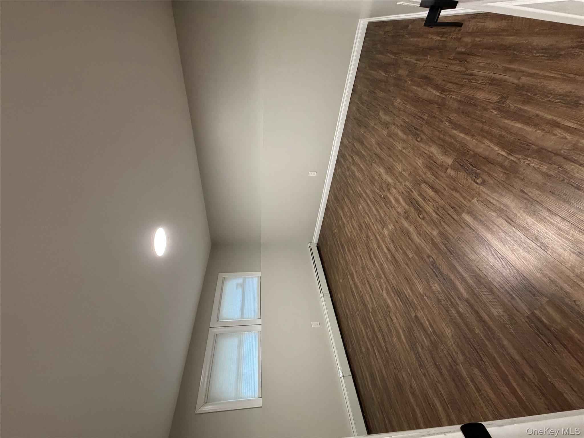 #11 photo, 5 Dewey Road, Commack , NY 11725