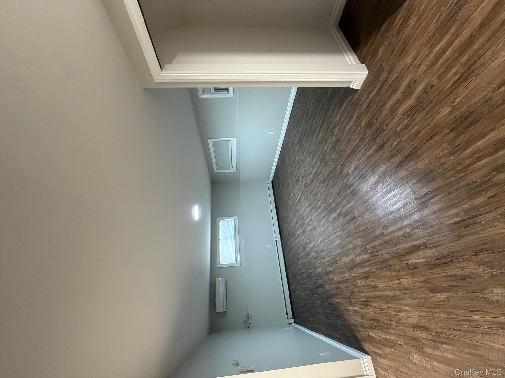 #15 photo, 5 Dewey Road, Commack , NY 11725