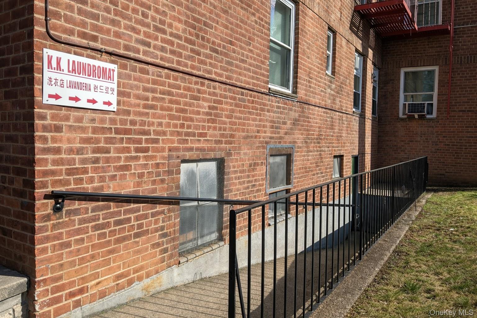 #15 photo, 147 37 38th Avenue, Flushing , NY 11354