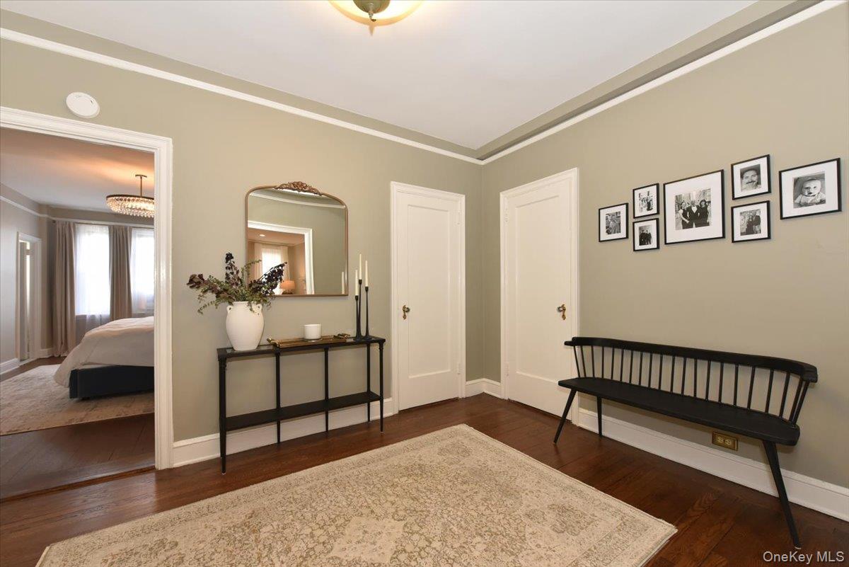 #3 photo, 8 BARSTOW, নাসাউ কাউন্টি Great Neck , NY 11021