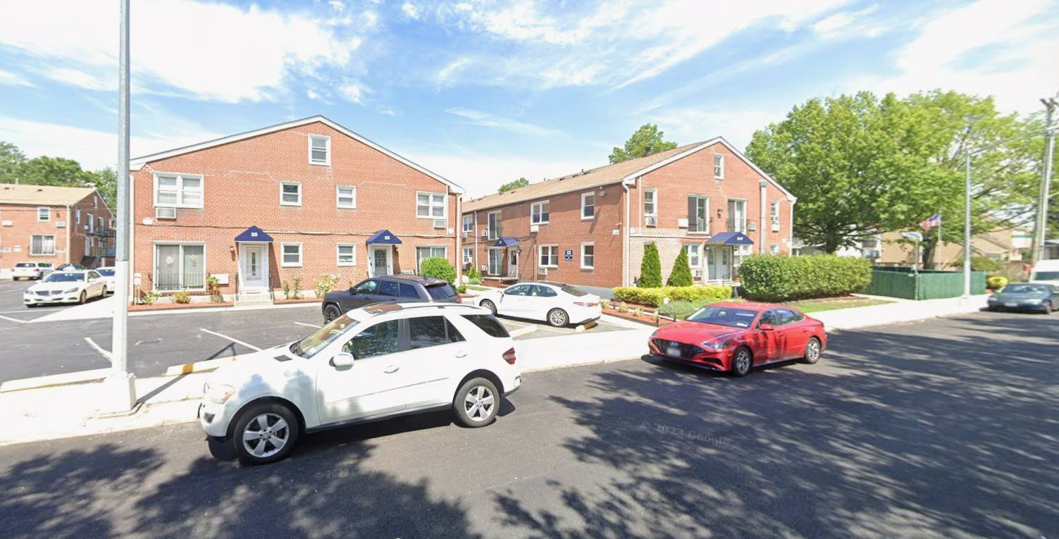 #3 photo, 37 VERA ST, #A, Staten Island , NY 10305