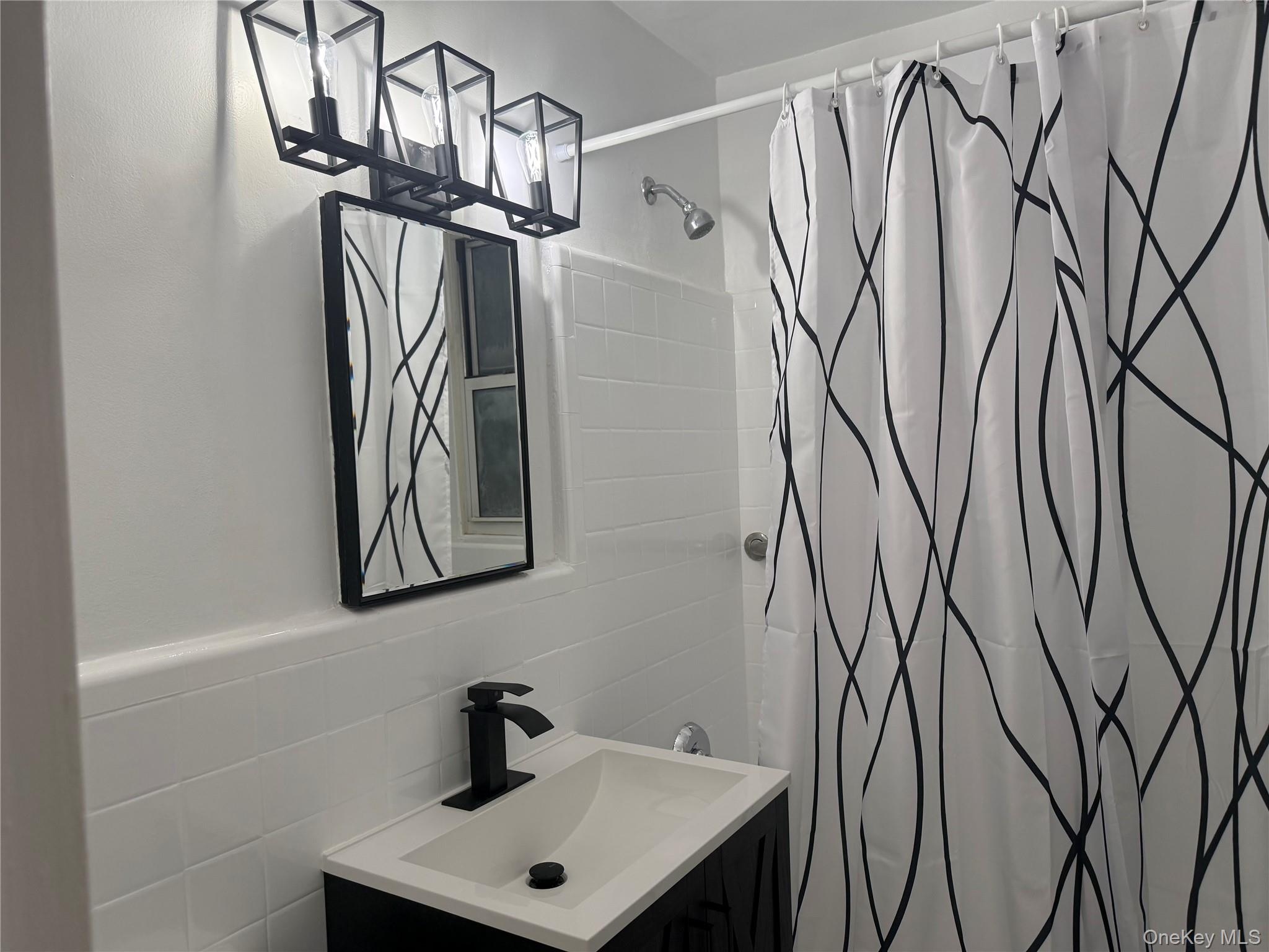 #16 photo, 530 Dubois Avenue, নাসাউ কাউন্টি Valley Stream , NY 11581