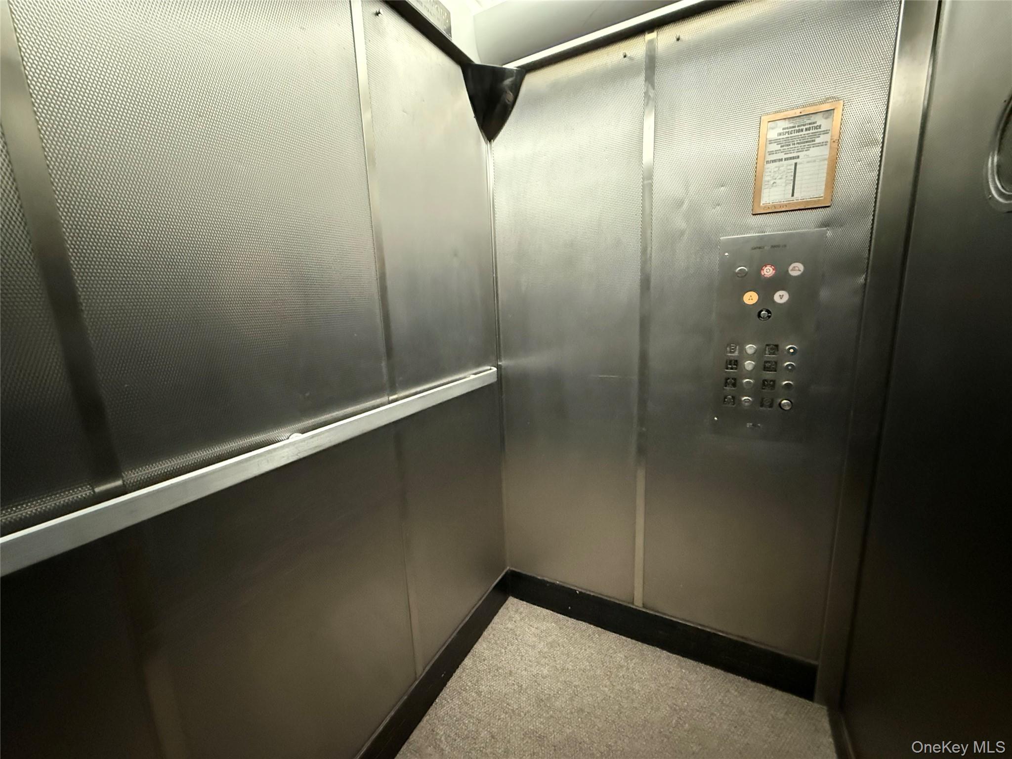 #6 photo, 530 Dubois Avenue, নাসাউ কাউন্টি Valley Stream , NY 11581