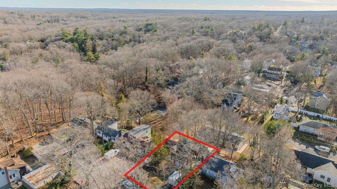 #7 photo, 50 Poseidon Road, Rocky Point , NY 11778