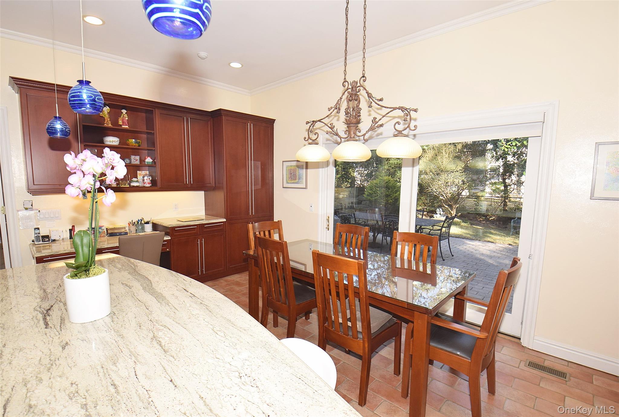 #16 photo, 35 Meadow Woods Road, 长岛 大颈 Great Neck , NY 11020