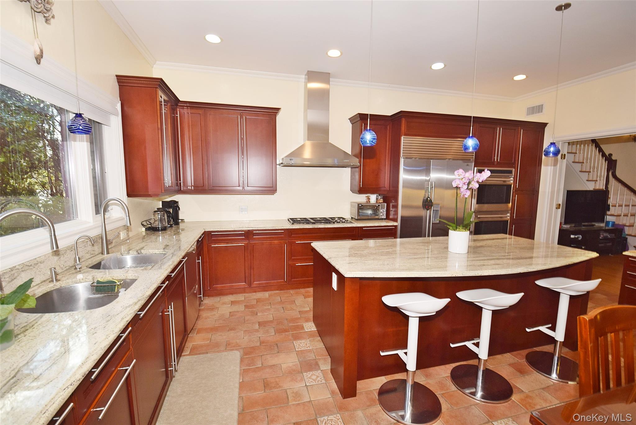 #17 photo, 35 Meadow Woods Road, 长岛 大颈 Great Neck , NY 11020