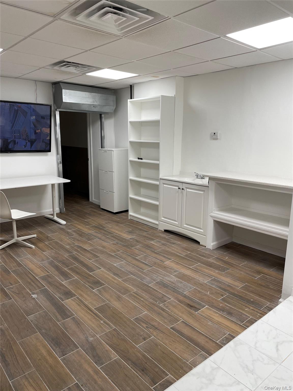 #4 photo, 104-06 Jamaica Avenue, कुईंस Richmond Hill , NY 11418