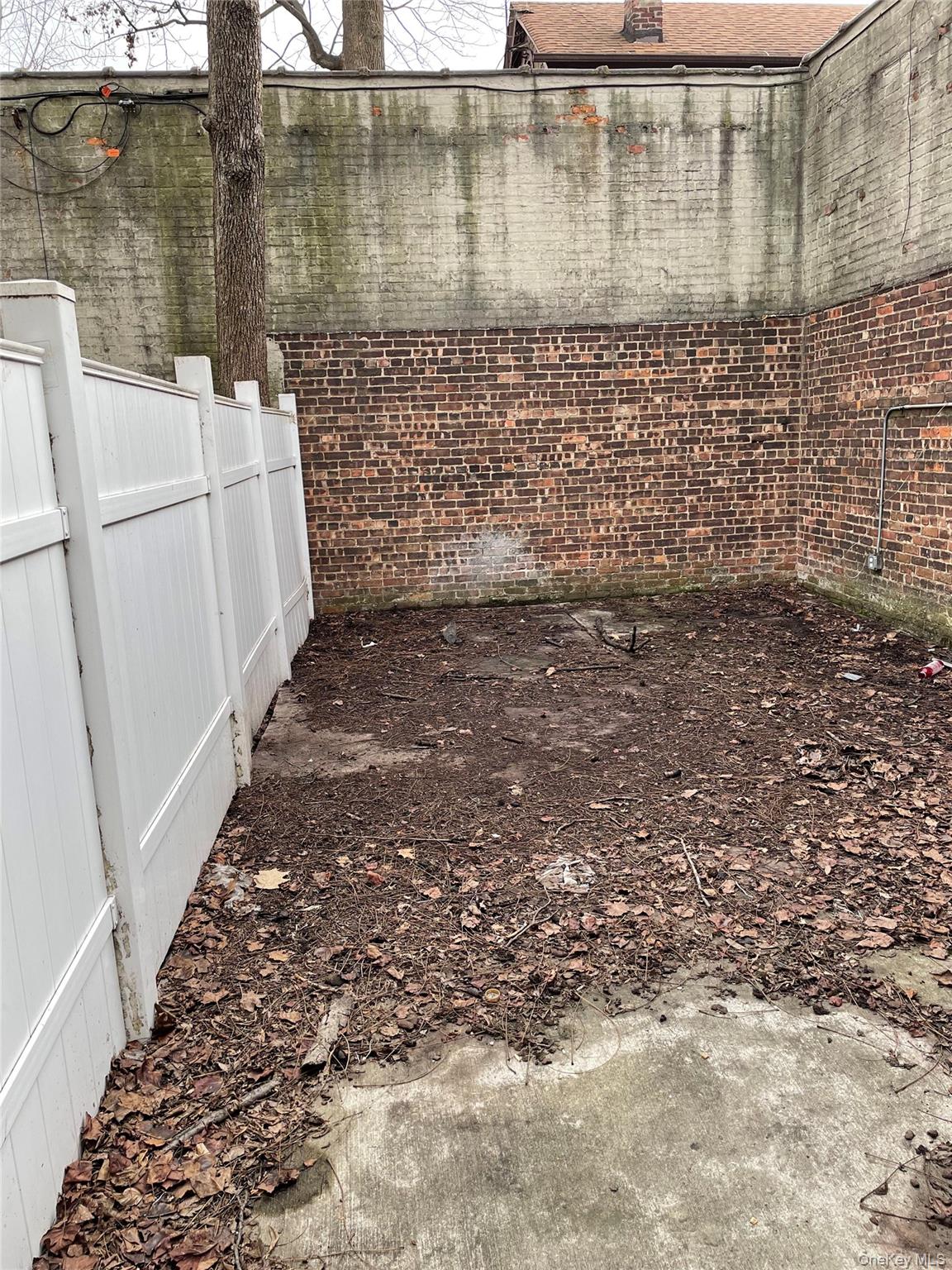 #9 photo, 104-06 Jamaica Avenue, कुईंस Richmond Hill , NY 11418