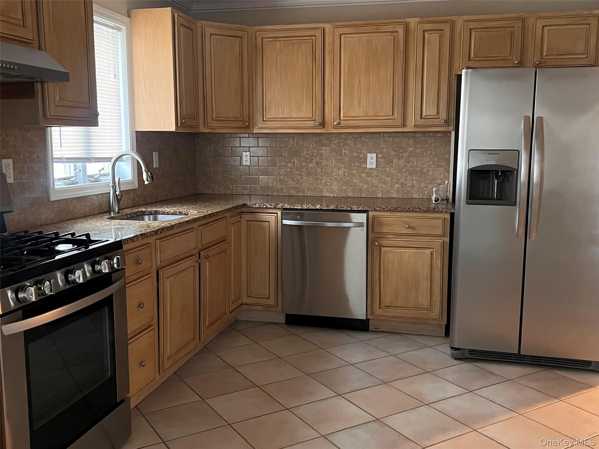 #3 photo, 110 2nd Street, Harrison , NY 10528