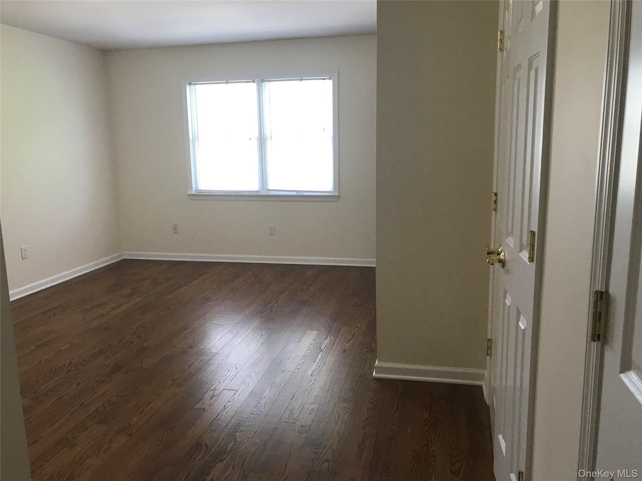 #7 photo, 110 2nd Street, Harrison , NY 10528