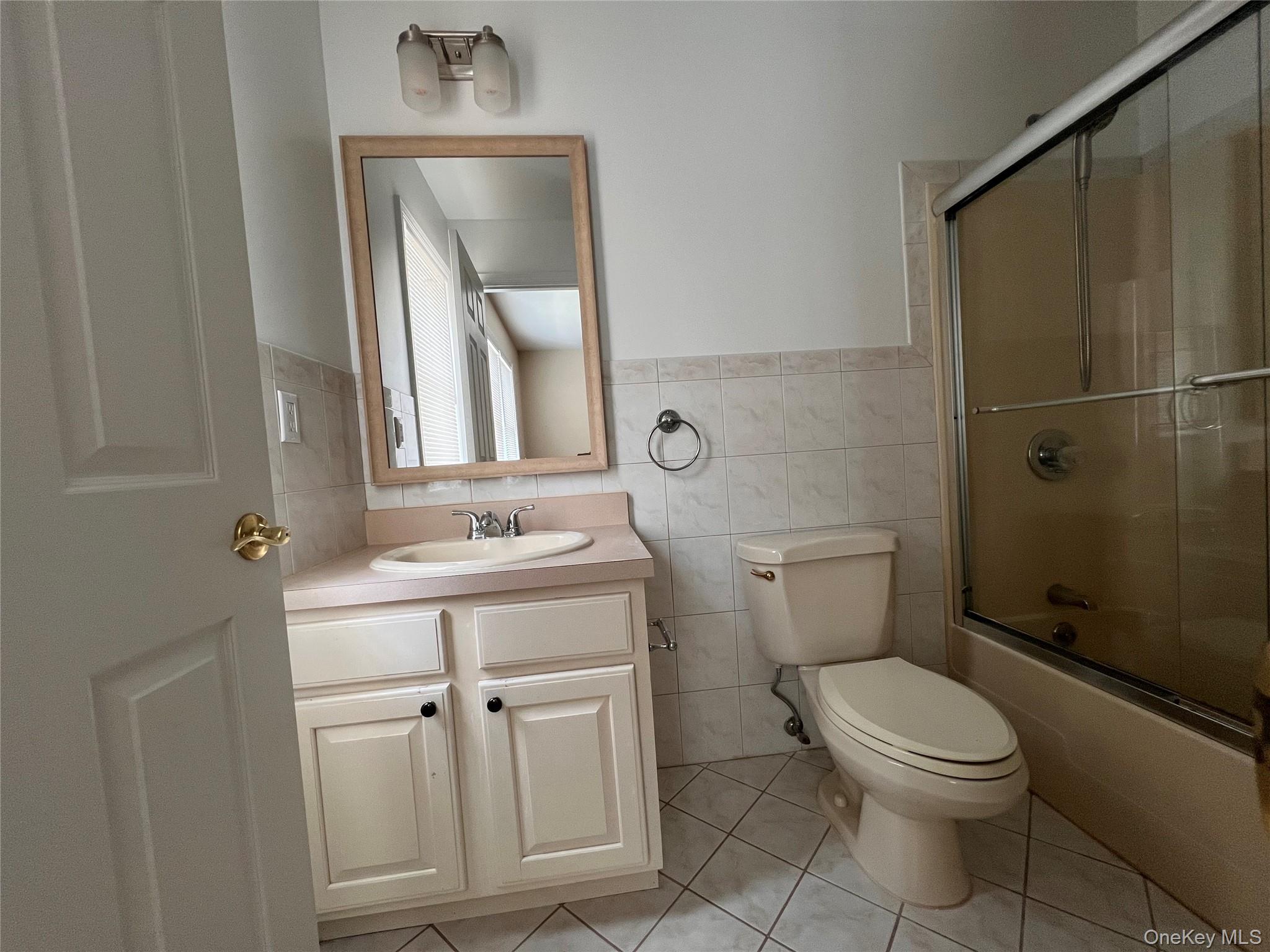 #8 photo, 110 2nd Street, Harrison , NY 10528