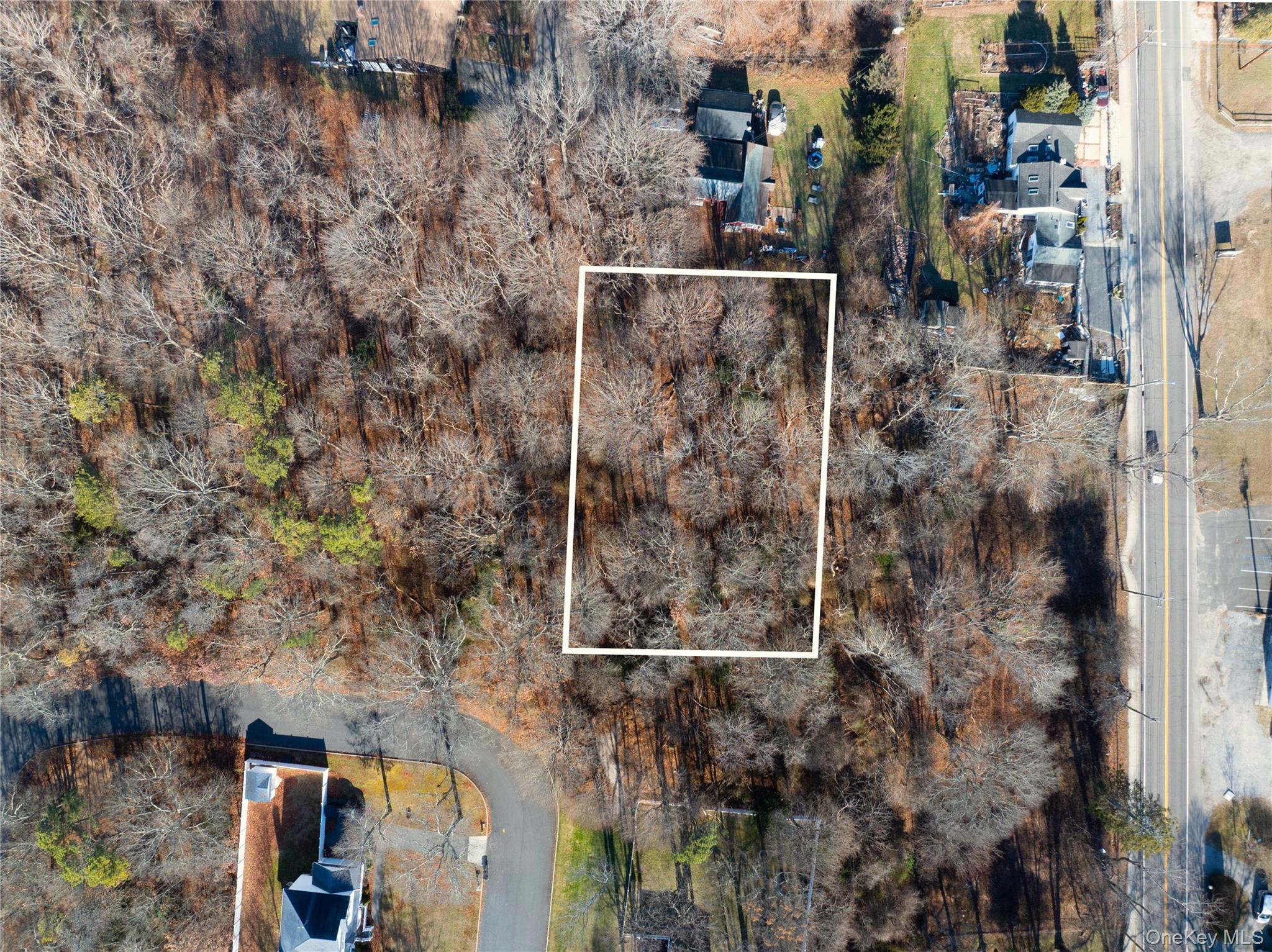 #2 photo, Shaw Avenue, מחוז סאפוק Bellport , NY 11713