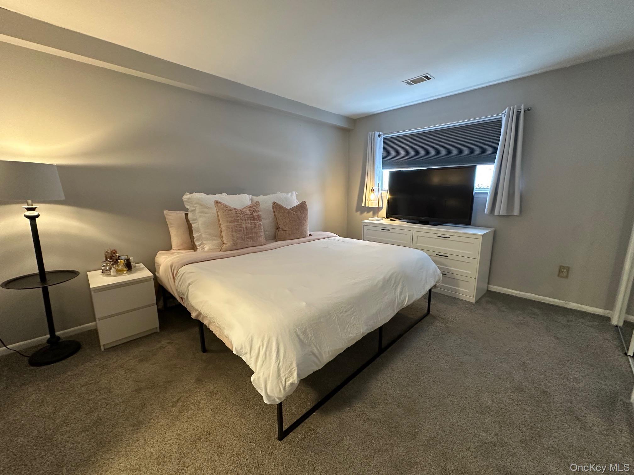 #12 photo, 26 Cooper, 纽约州 Poughkeepsie , NY 12603