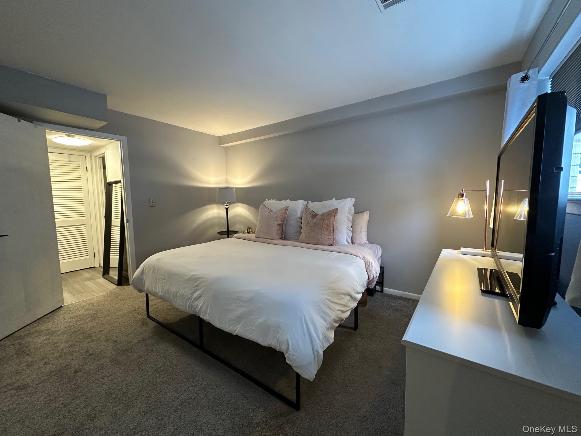 #13 photo, 26 Cooper, 纽约州 Poughkeepsie , NY 12603