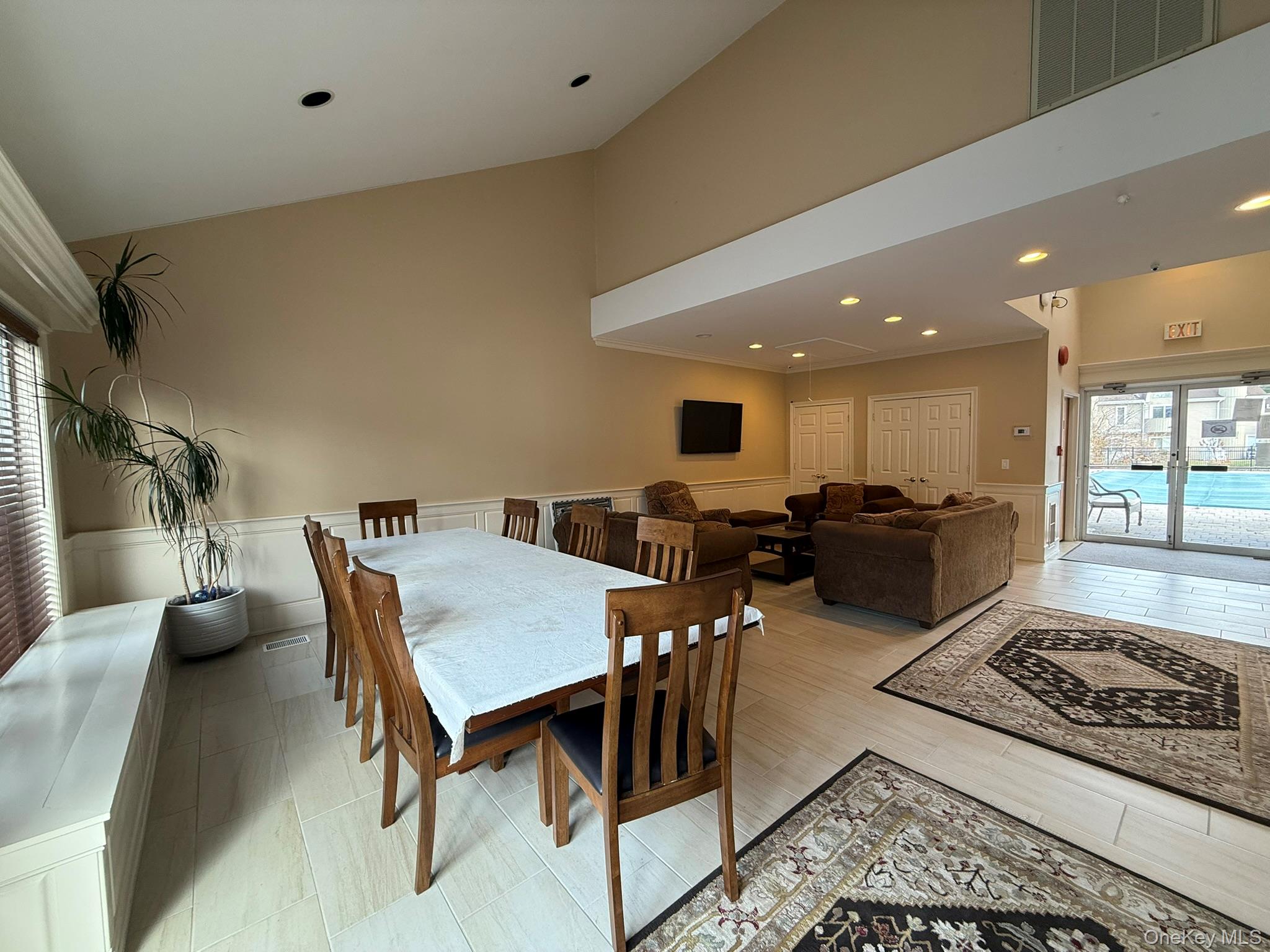 #14 photo, 84 Kristin Lane, Hauppauge , NY 11788