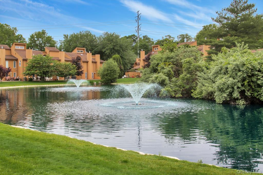 #20 photo, 84 Kristin Lane, Саффолк ‖ Hauppauge , NY 11788