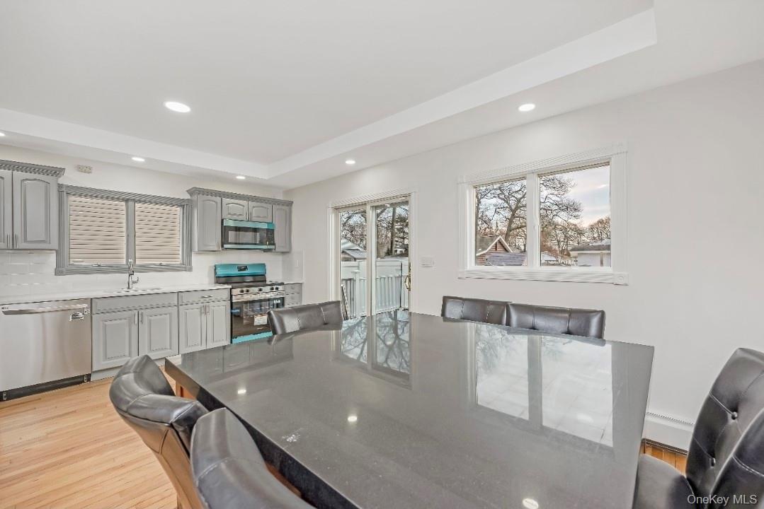 #20 photo, 54 5th Street, Ronkonkoma , NY 11779