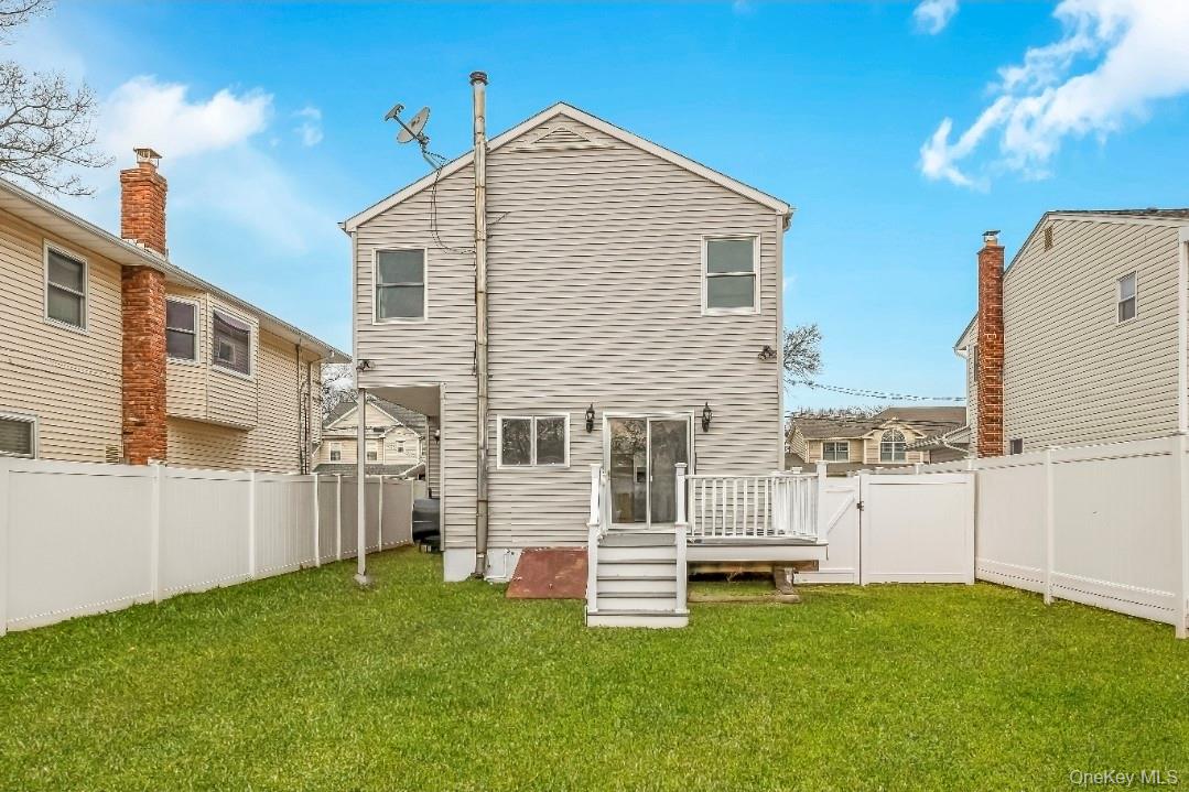 #6 photo, 54 5th Street, Ronkonkoma , NY 11779