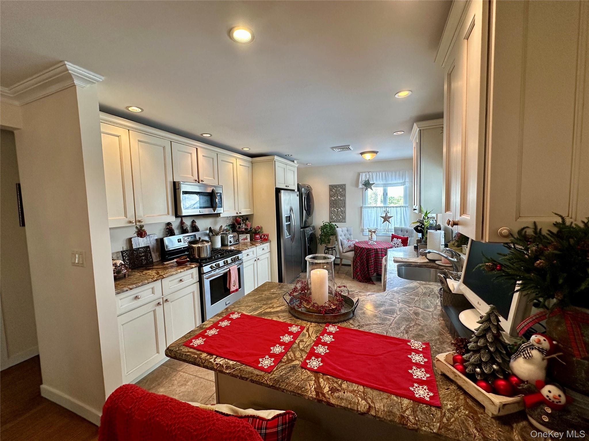 #8 photo, 11 Talmadge Court, 뉴욕주 Monroe , NY 10950