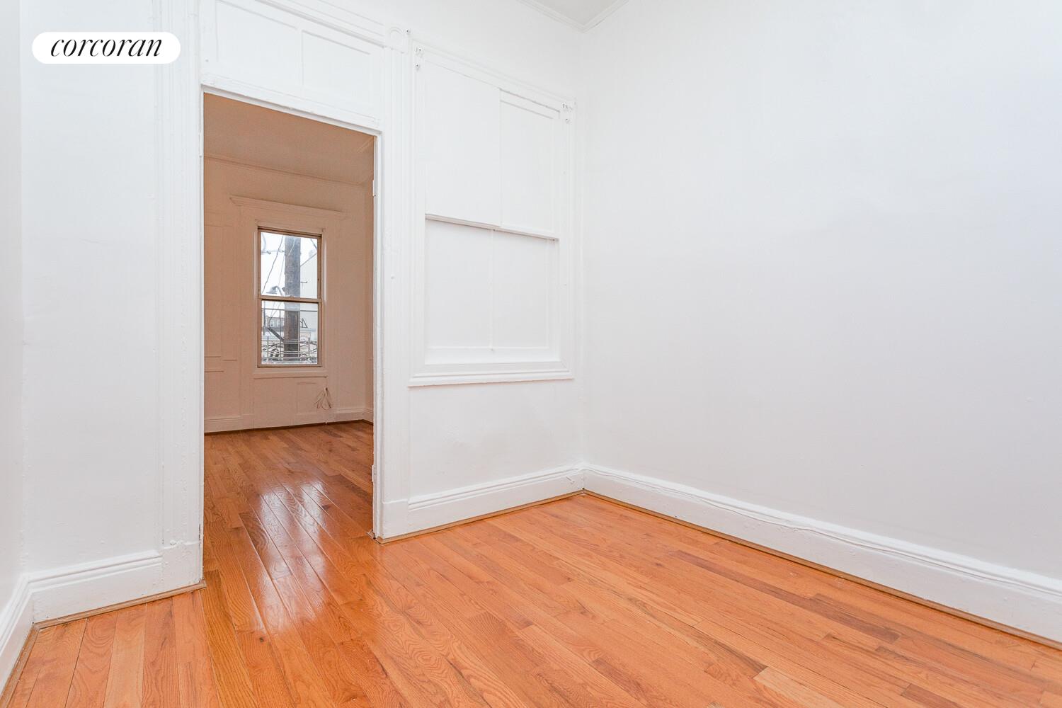 #6 photo, Brooklyn, Bushwick , NY 11237