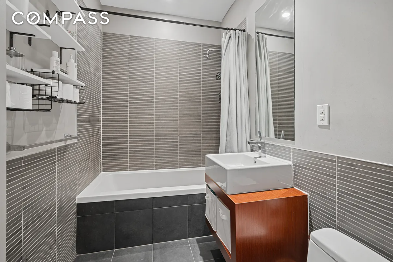 #5 photo, Brooklyn, Williamsburg , NY 11211