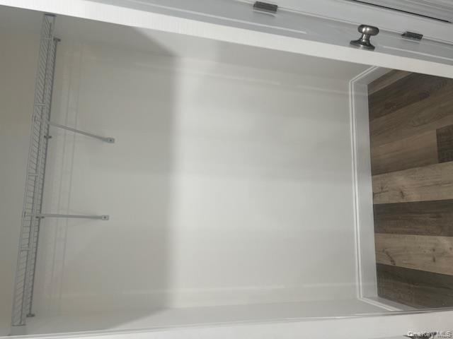 #4 photo, 5720 Old Sunrise Highway, ناسو Massapequa , NY 11758